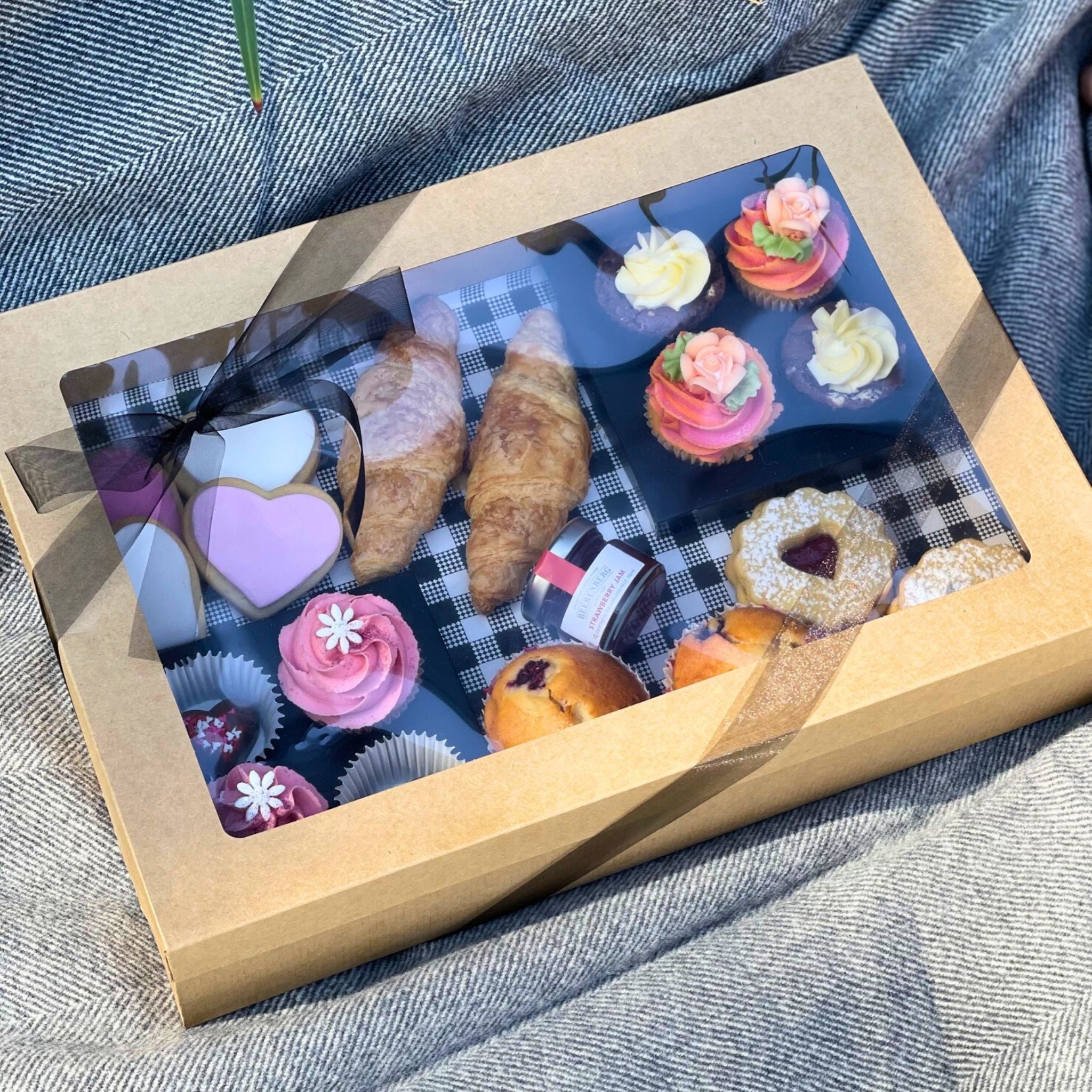 Sweet Tea Picnic Box