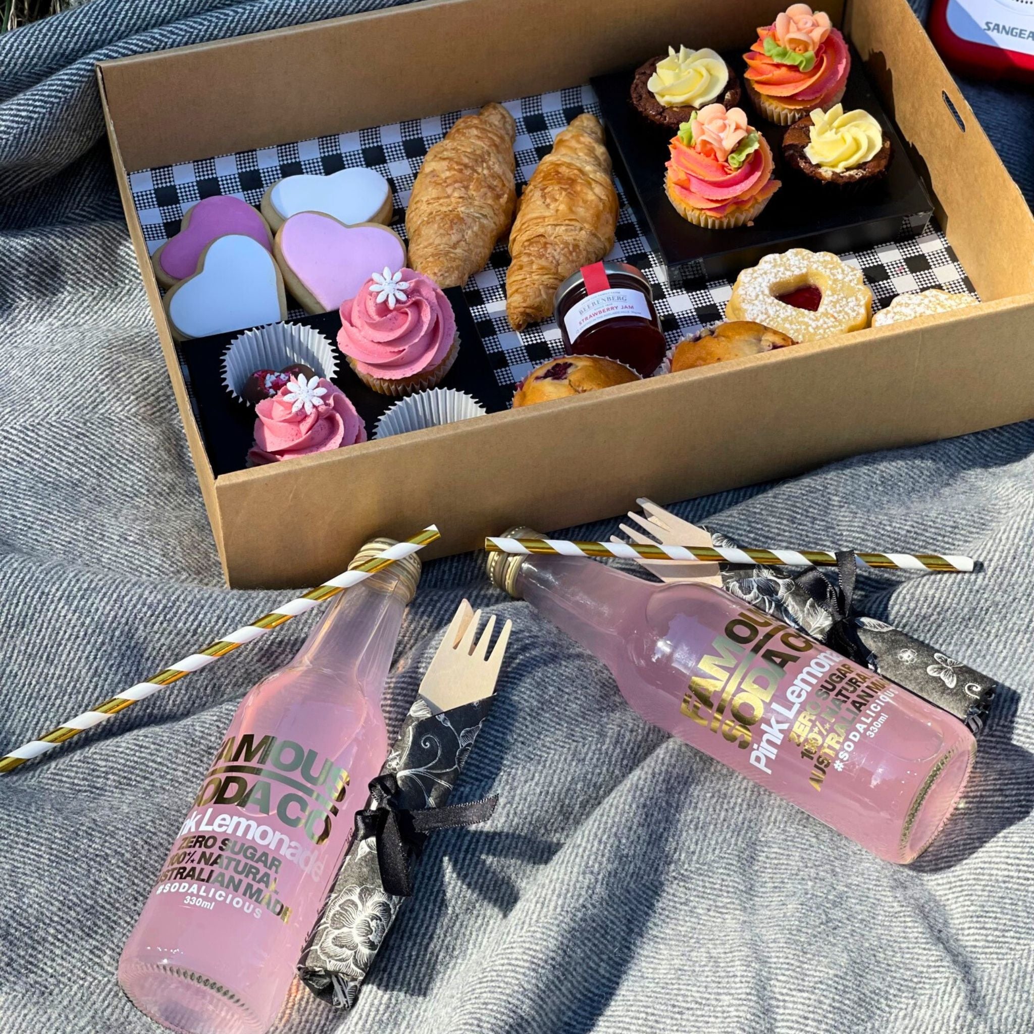 Sweet Tea Picnic Box